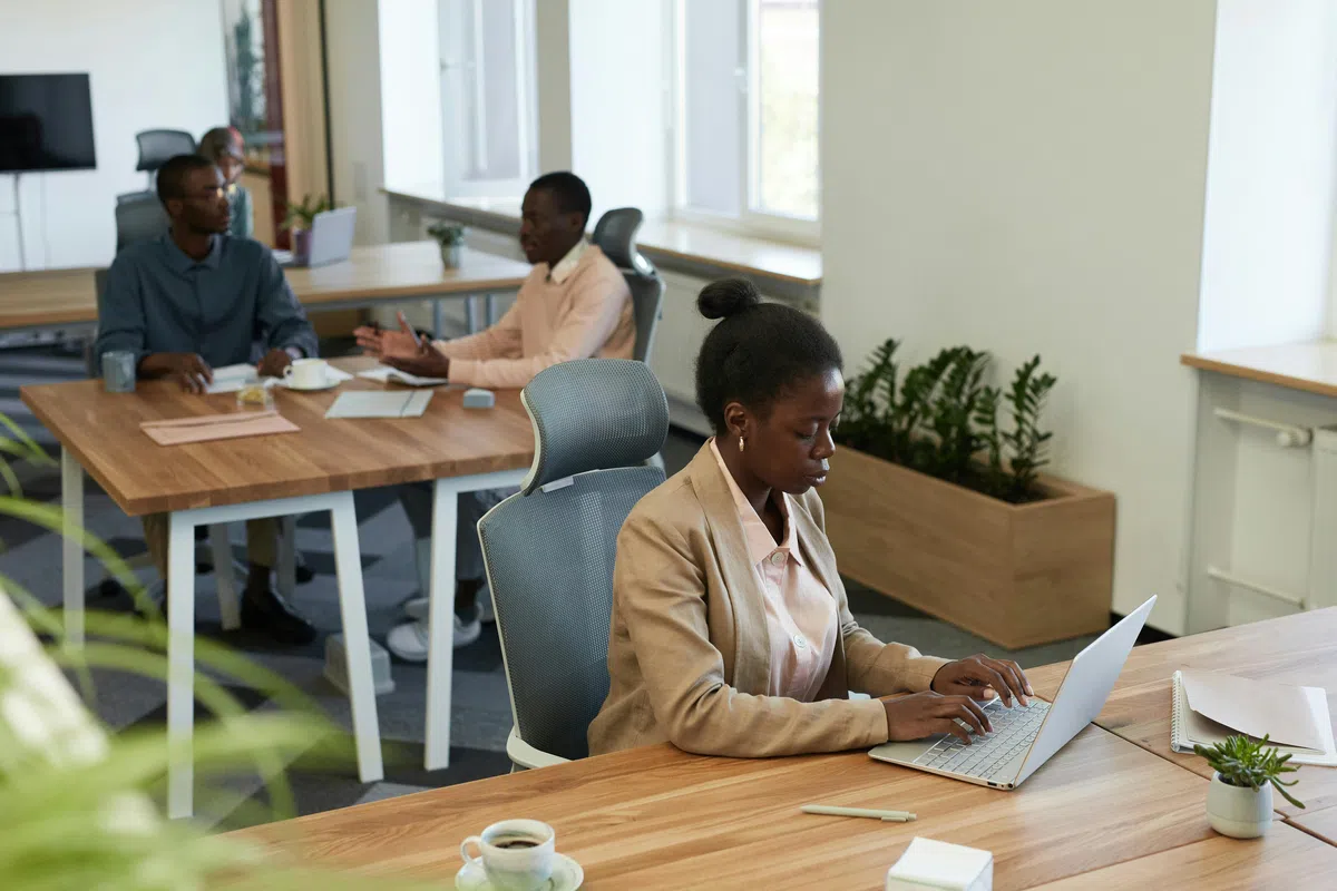 How Management Consultants use AI to Automate Excel Data Cleaning